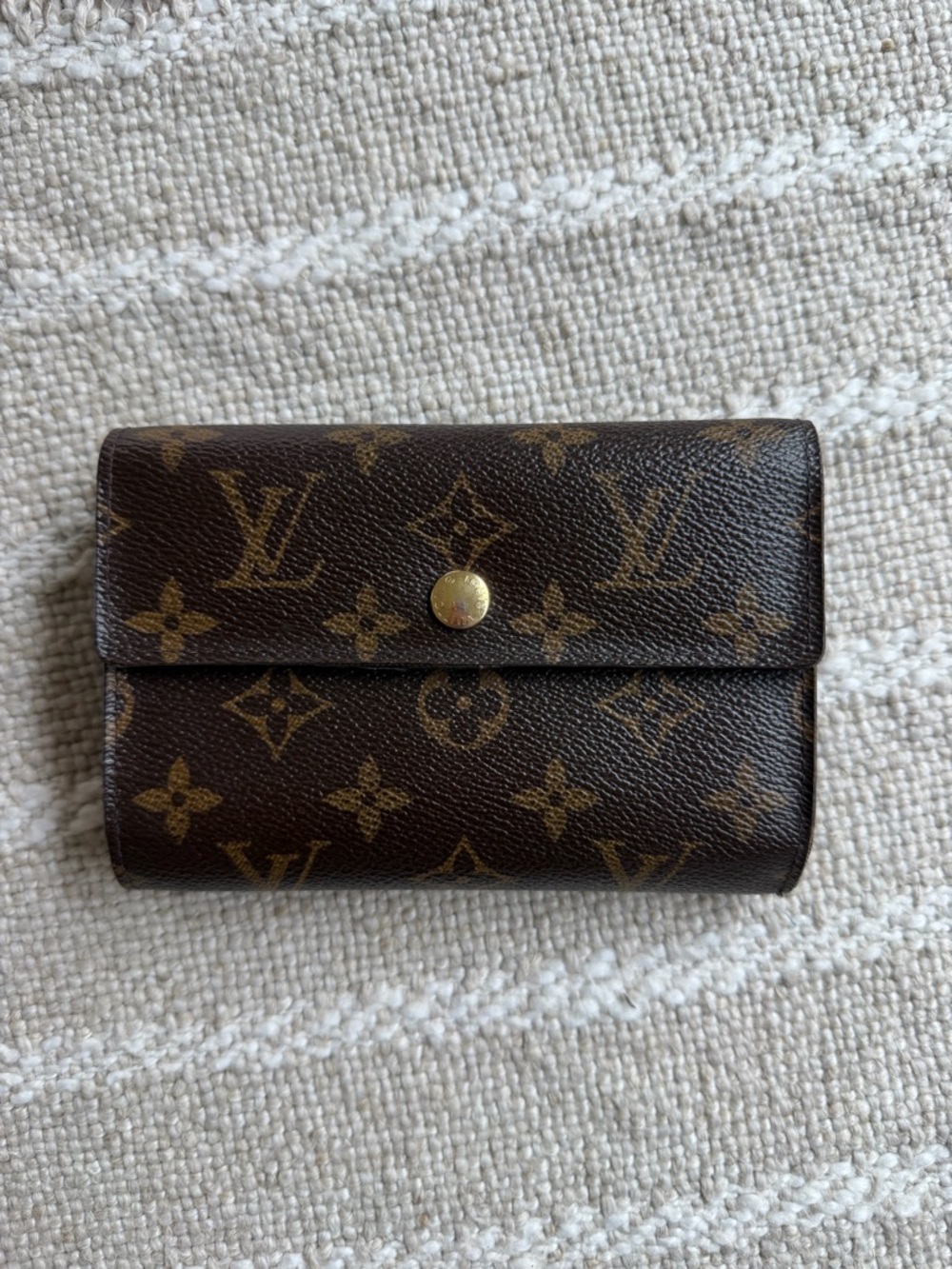 Louis Vuitton- Wallet